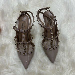 Valentino Rockstud Pump
